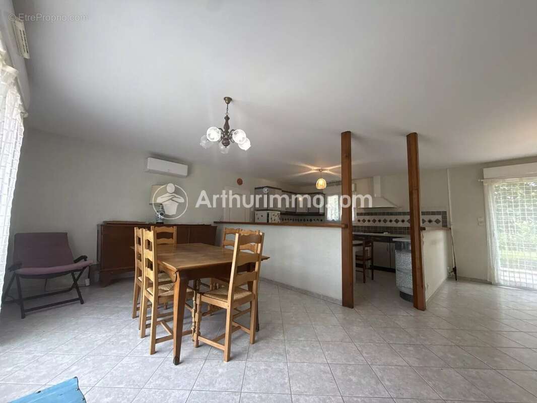 Maison à TOCANE-SAINT-APRE