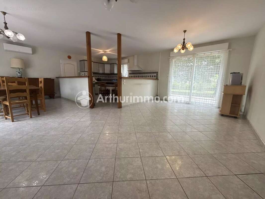 Maison à TOCANE-SAINT-APRE