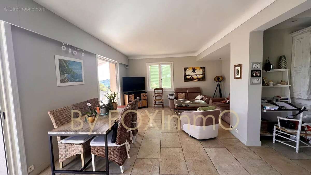 Maison à LA COLLE-SUR-LOUP