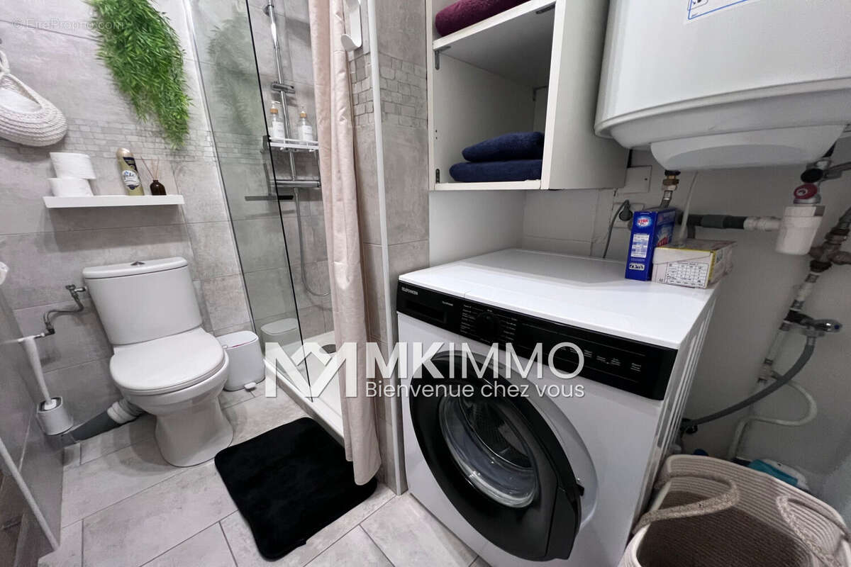 Appartement à VILLENEUVE-LOUBET