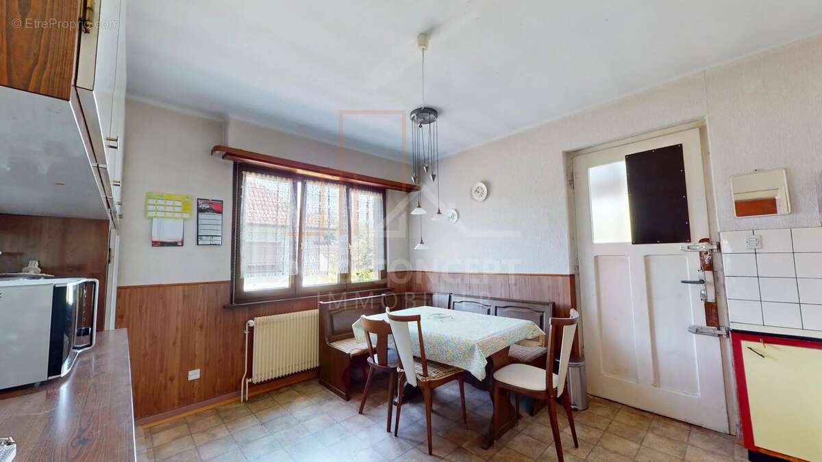 Maison à ROPPENHEIM