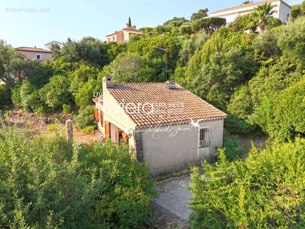 Maison à CAVALAIRE-SUR-MER