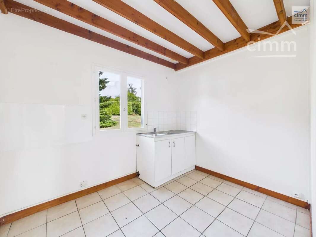 Maison à LES BRULAIS