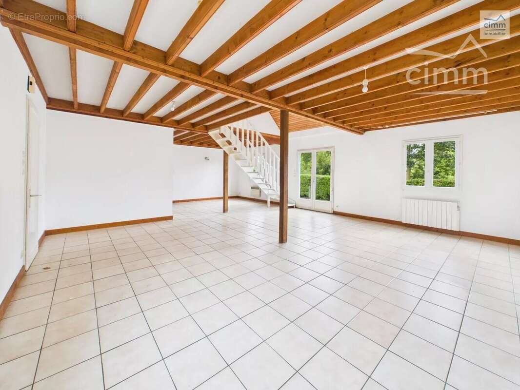 Maison à LES BRULAIS