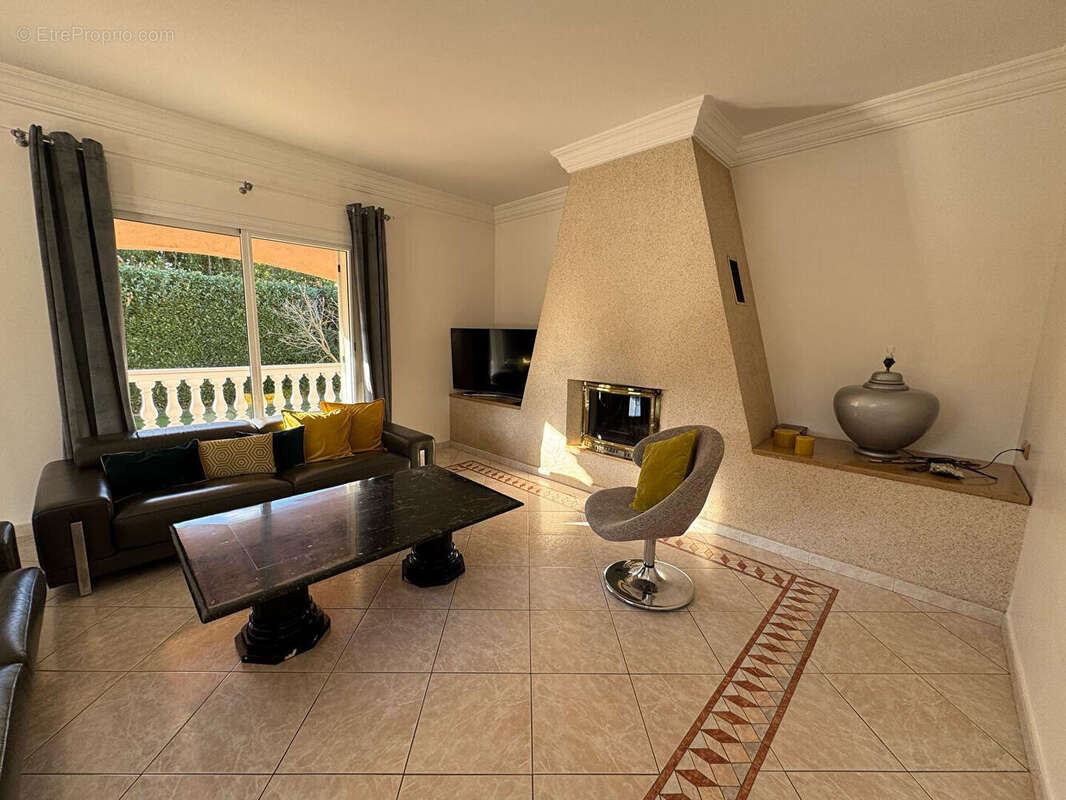 Maison à BOUC-BEL-AIR