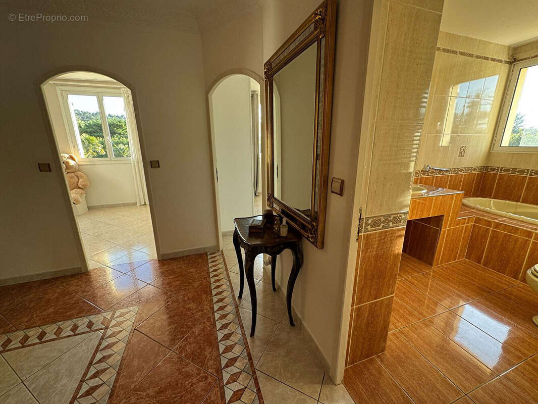 Maison à BOUC-BEL-AIR