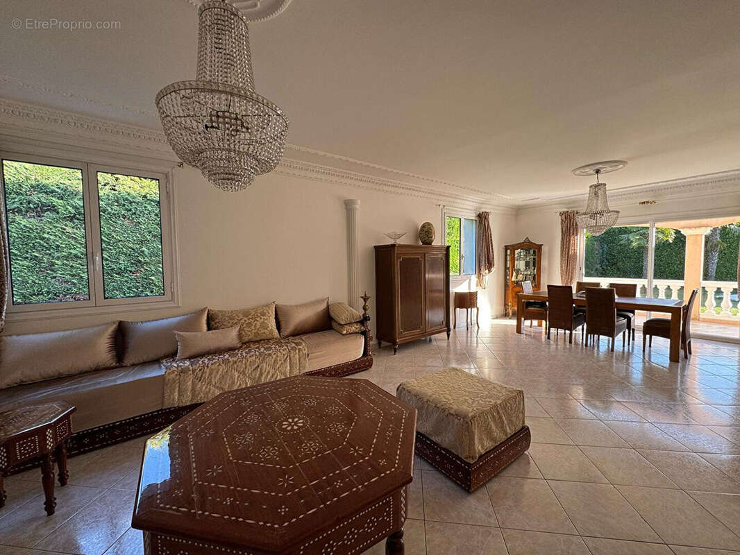 Maison à BOUC-BEL-AIR