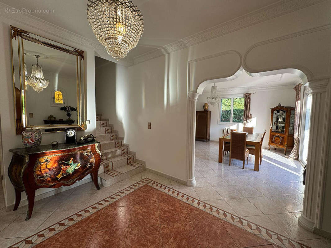 Maison à BOUC-BEL-AIR