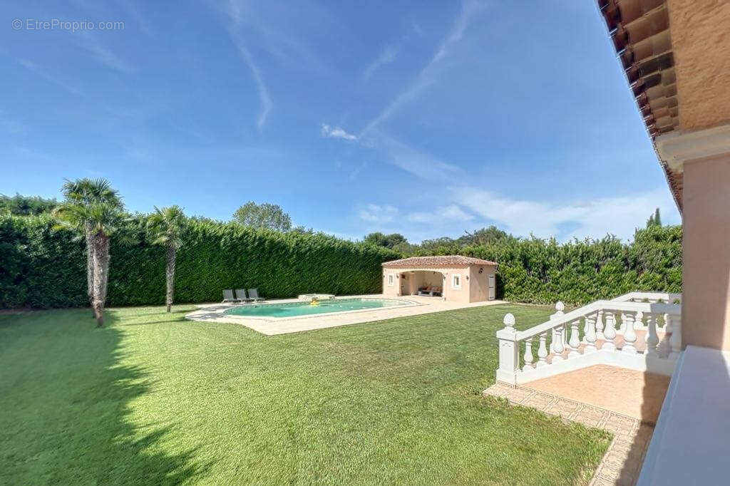 Maison à BOUC-BEL-AIR