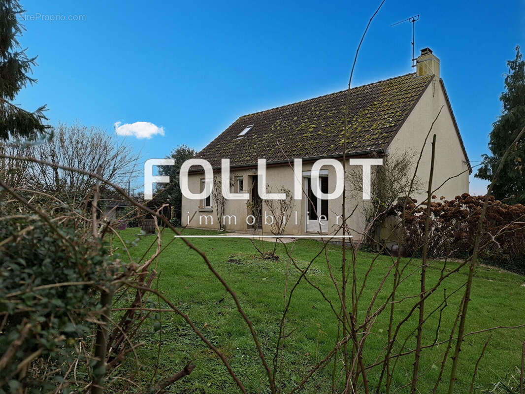 Maison à QUETTREVILLE-SUR-SIENNE