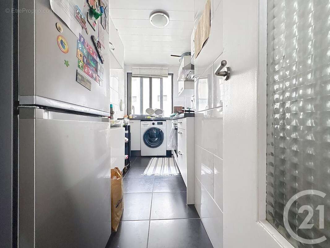 Appartement à PARIS-12E