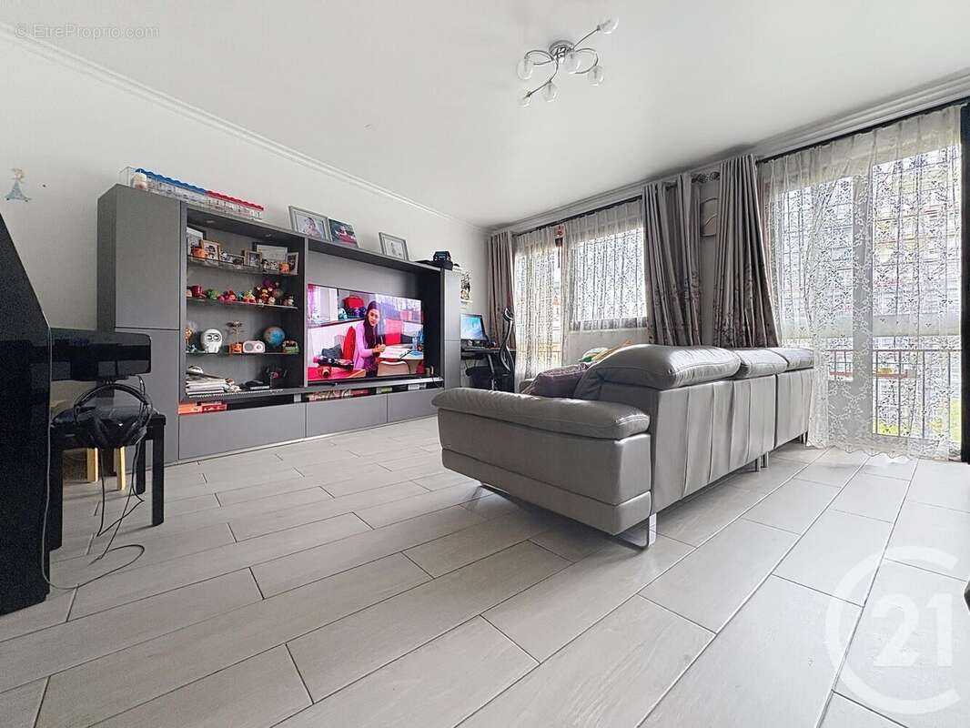 Appartement à PARIS-12E