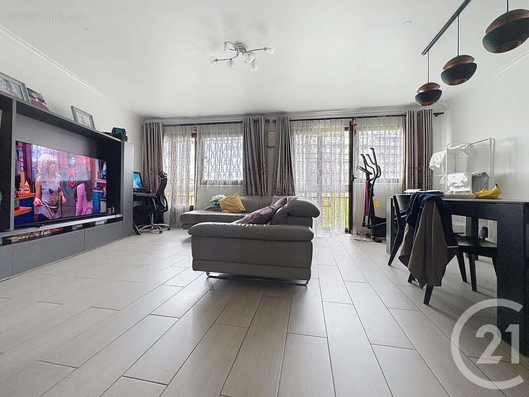 Appartement à PARIS-12E