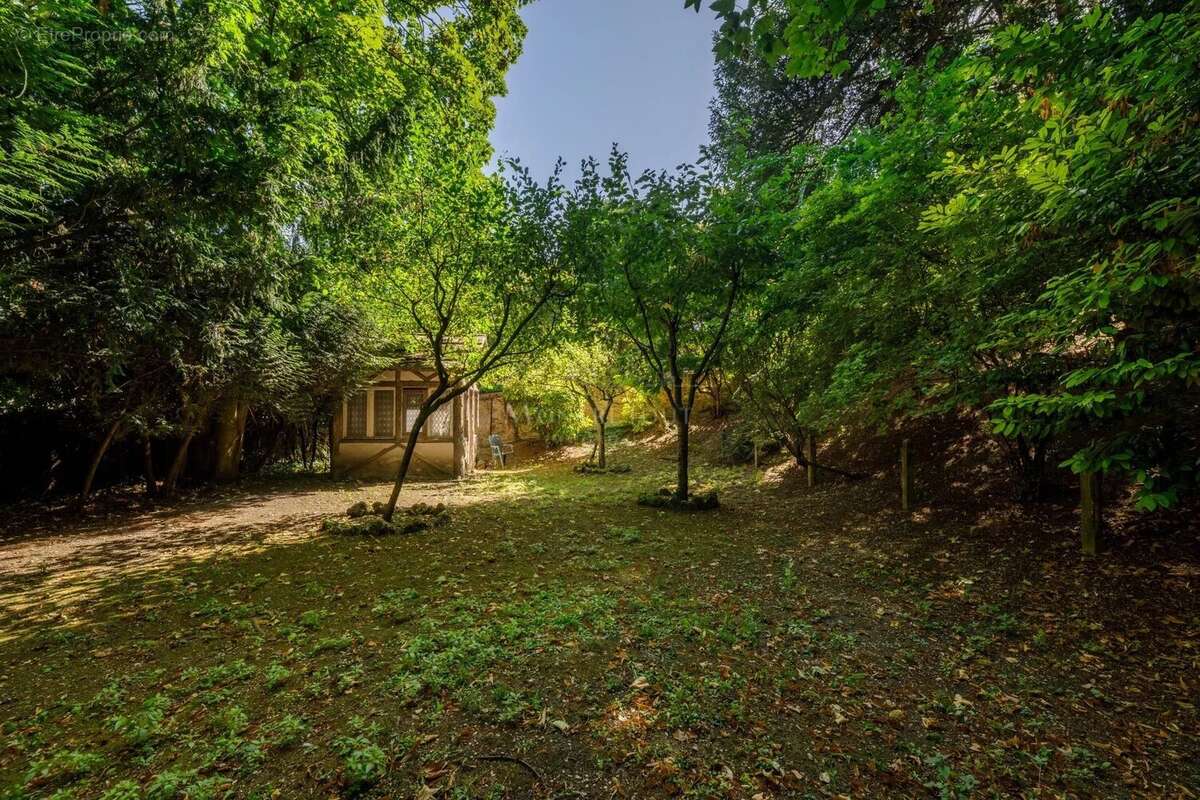 Maison à SAINT-CLOUD