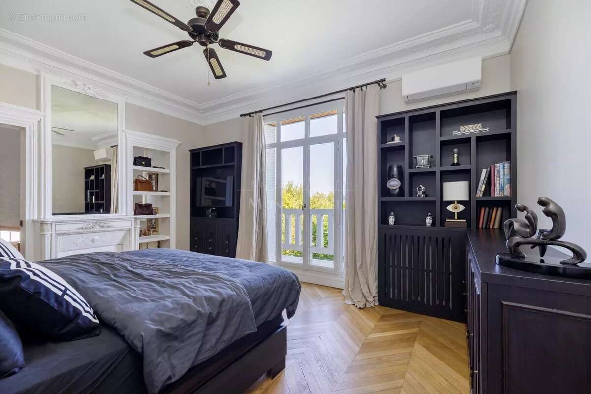 Maison à SAINT-CLOUD