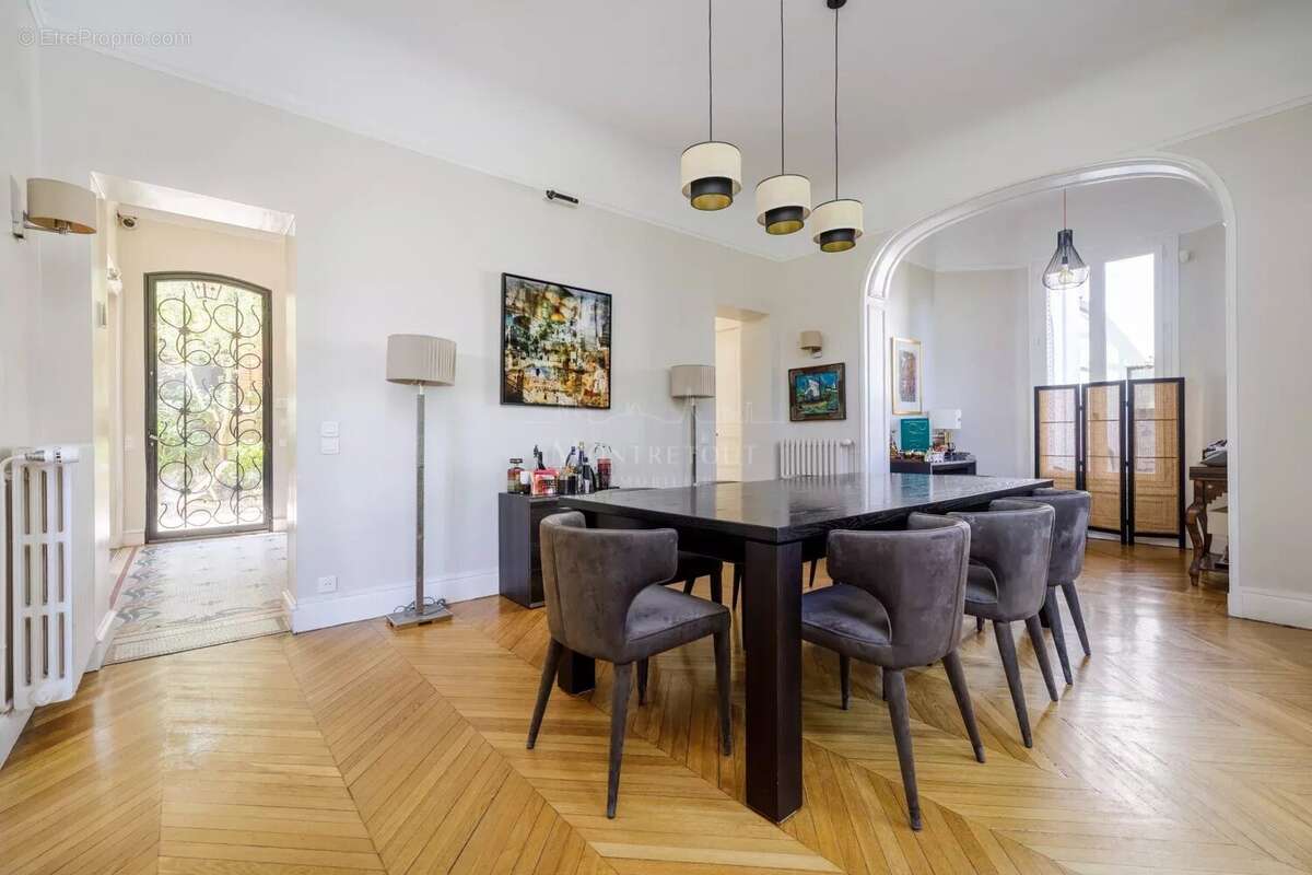 Maison à SAINT-CLOUD