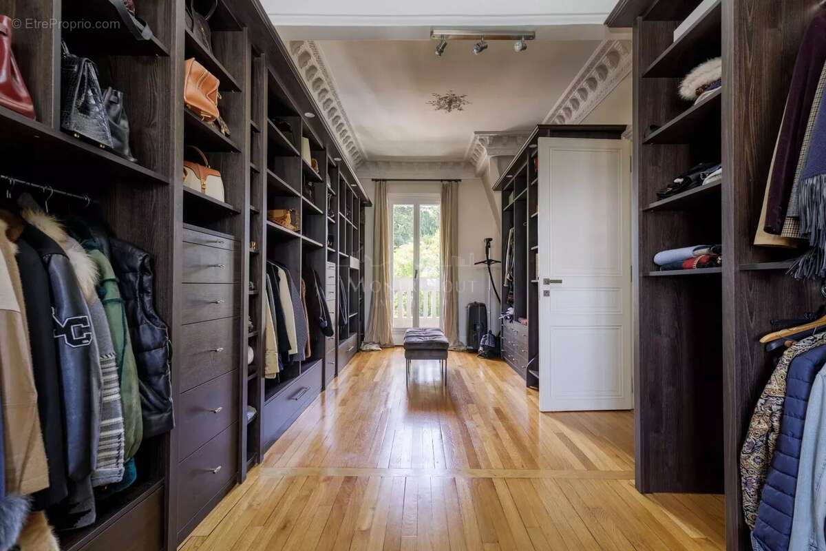 Maison à SAINT-CLOUD