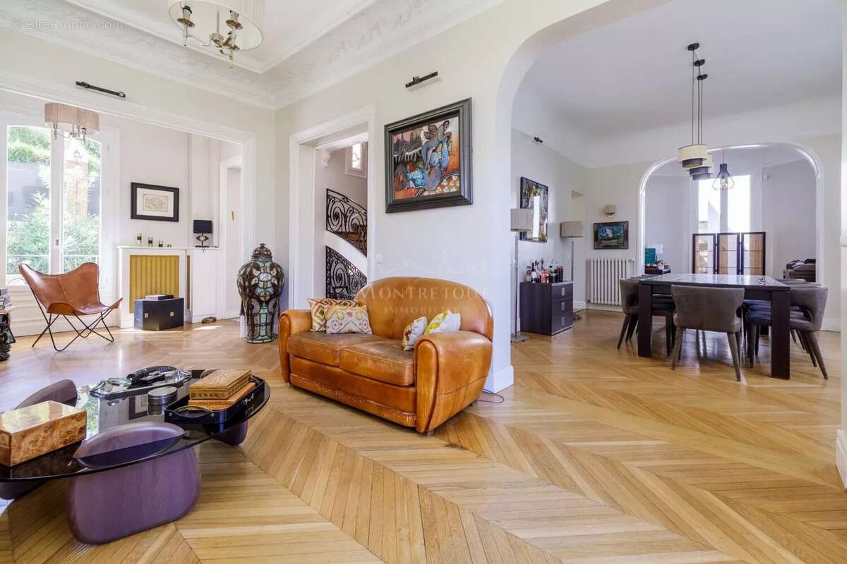 Maison à SAINT-CLOUD