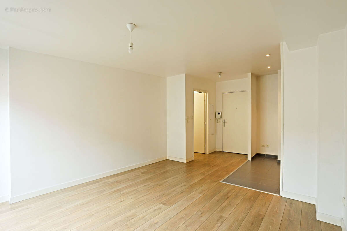 Appartement à SAINT-OUEN