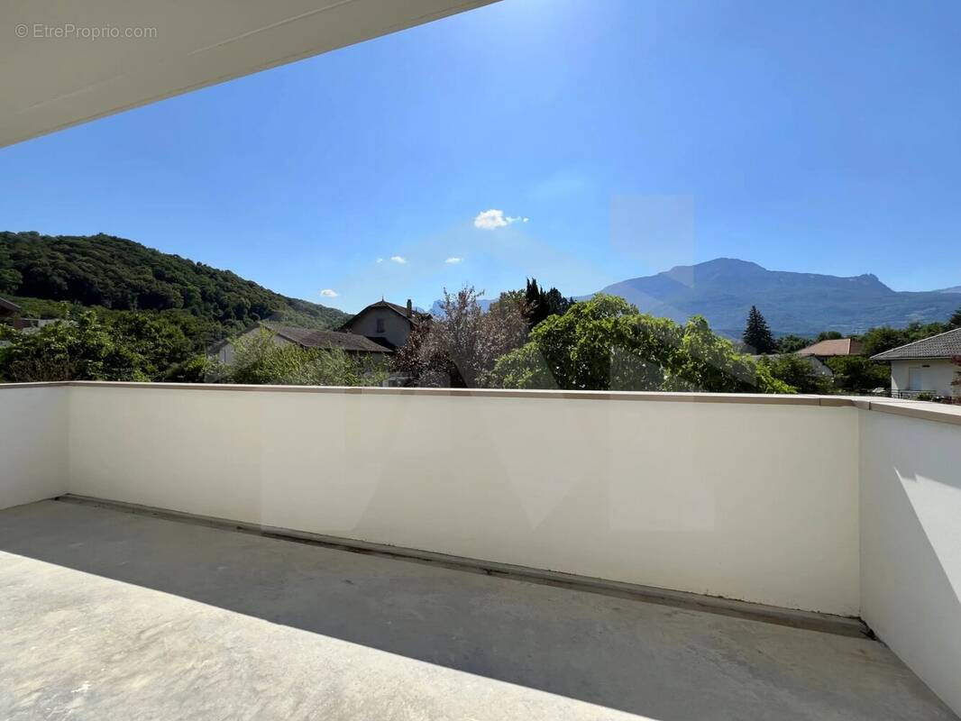 Appartement à ECHIROLLES