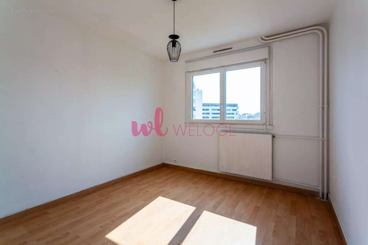 Appartement à VAULX-EN-VELIN