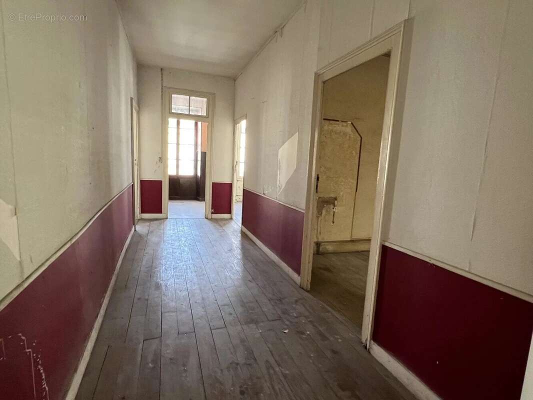 Appartement à ETAULIERS