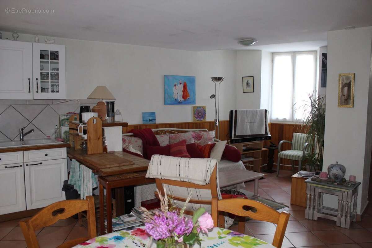 Appartement à OLORON-SAINTE-MARIE