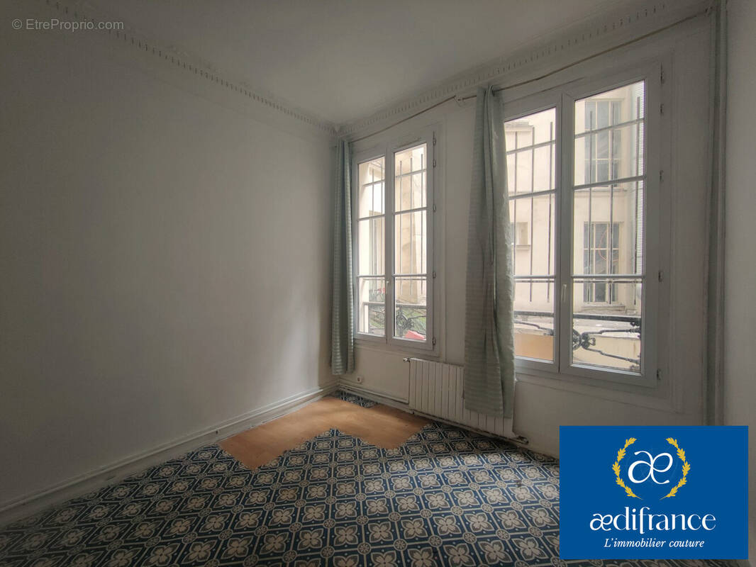 Appartement à PARIS-10E