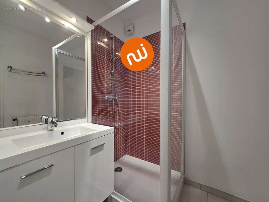 Appartement à TASSIN-LA-DEMI-LUNE