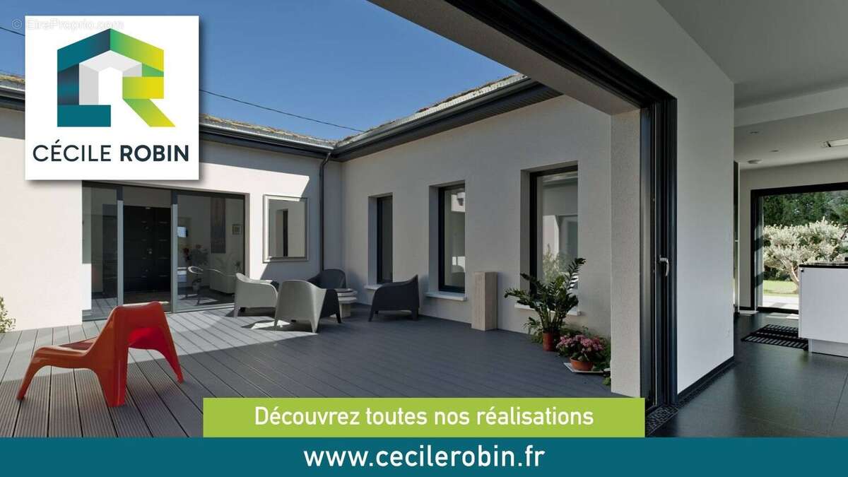 Terrain à LE BOIS-D&#039;OINGT