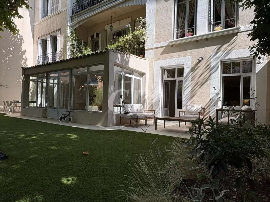 Appartement à AIX-EN-PROVENCE