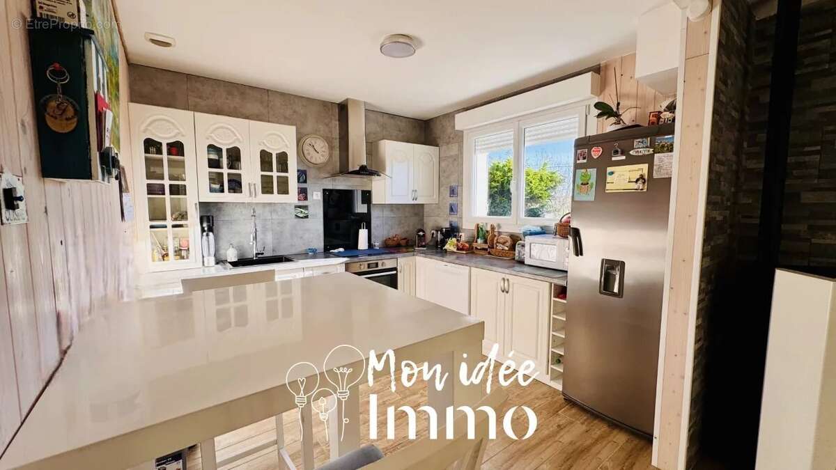 Maison à LE PERRIER