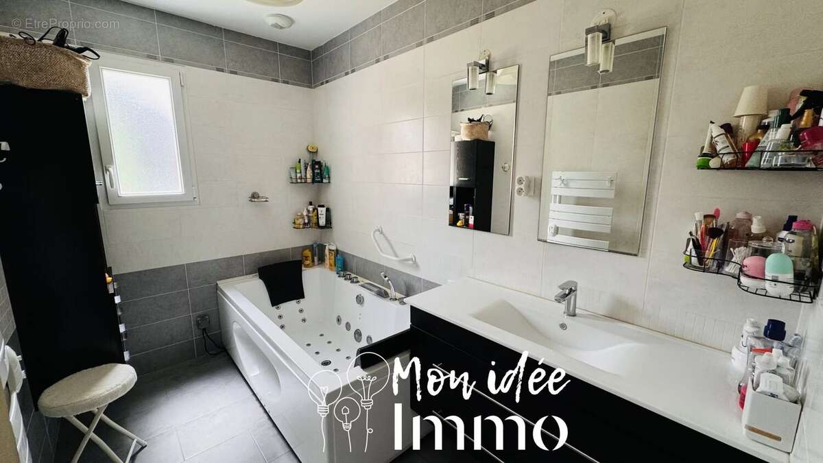 Maison à LA CHEVROLIERE