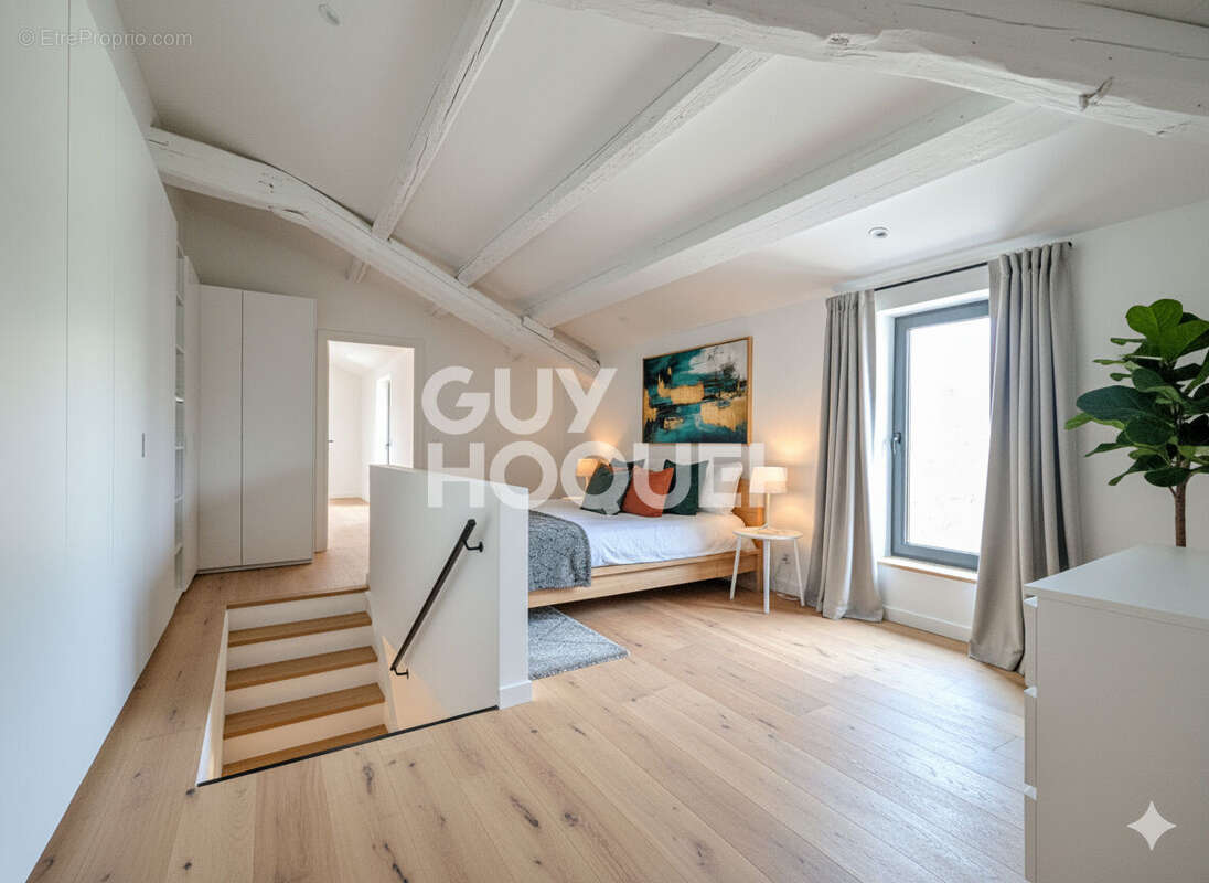 Maison à PONT-DU-CHATEAU