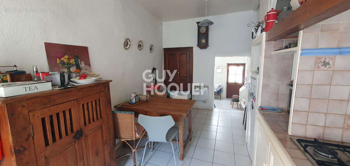 Maison à SAINT-PRIVAT