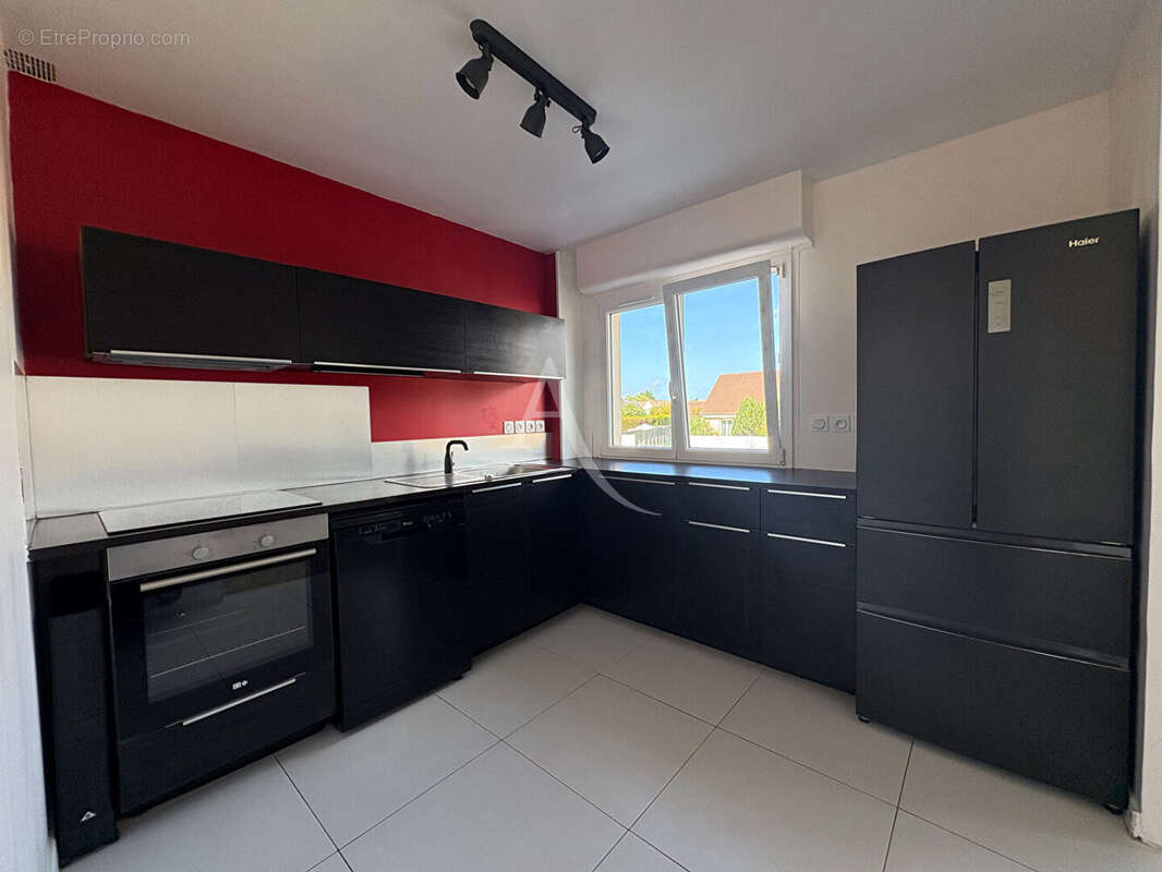 Appartement à CORMELLES-LE-ROYAL