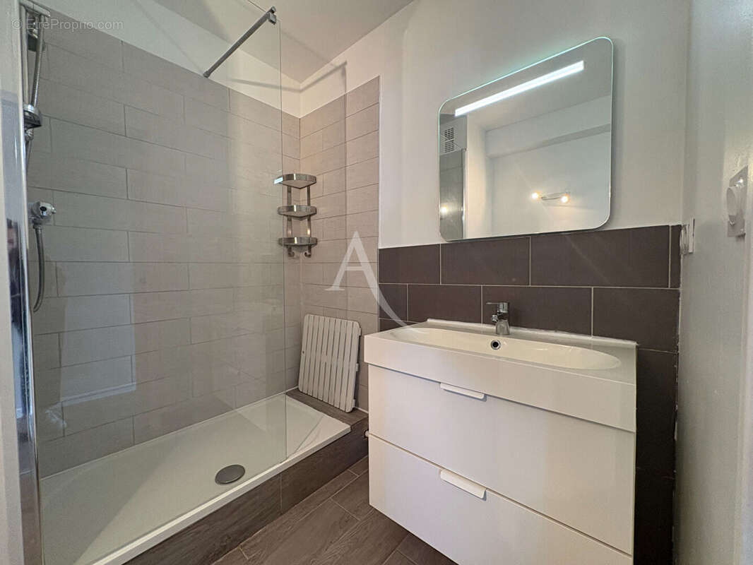 Appartement à CORMELLES-LE-ROYAL