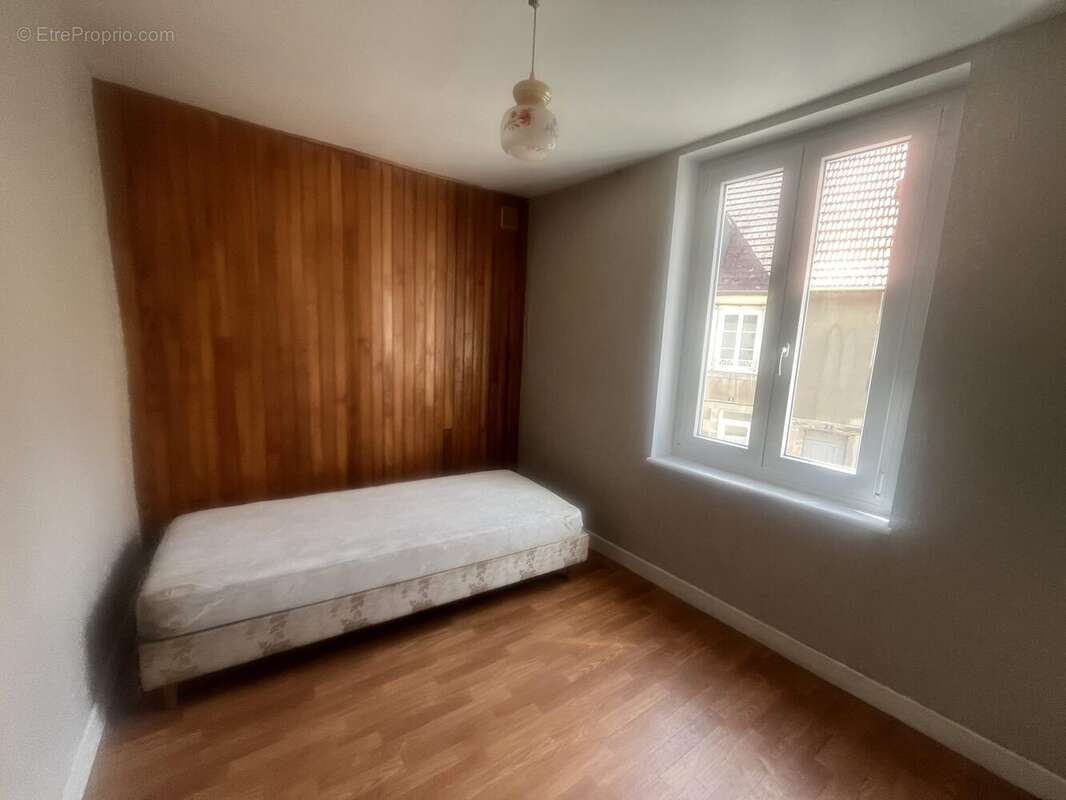 Maison à EVAUX-LES-BAINS