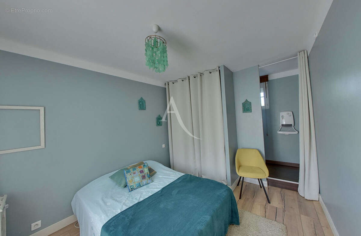 Maison à MONTBARTIER