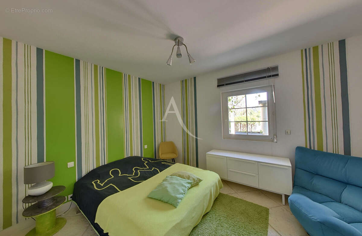 Maison à MONTBARTIER