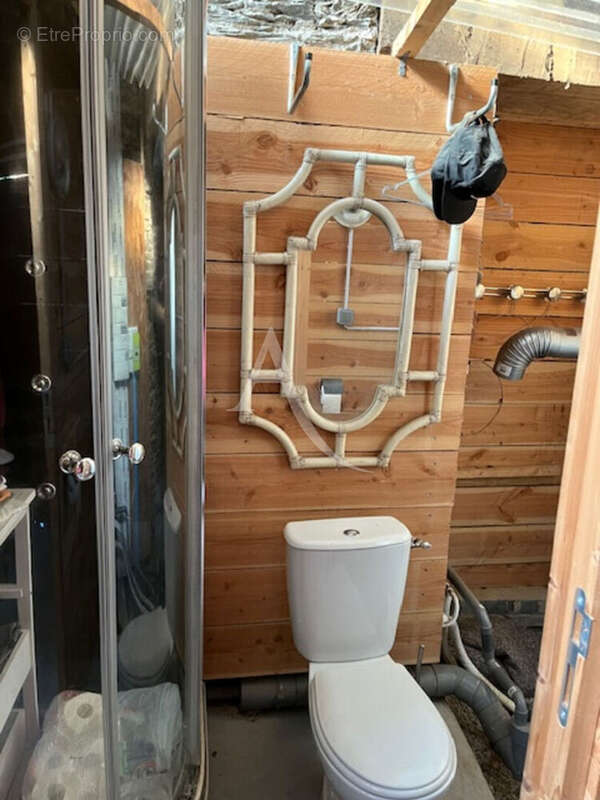 Autre à LA CHAIZE-LE-VICOMTE