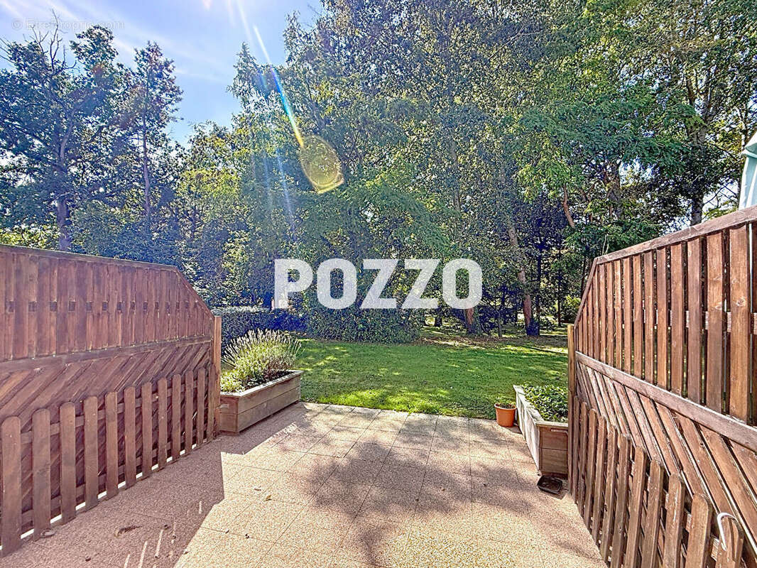 Appartement à SAINT-PAIR-SUR-MER