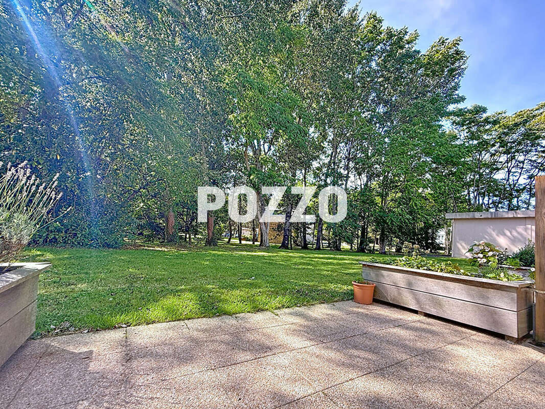 Appartement à SAINT-PAIR-SUR-MER