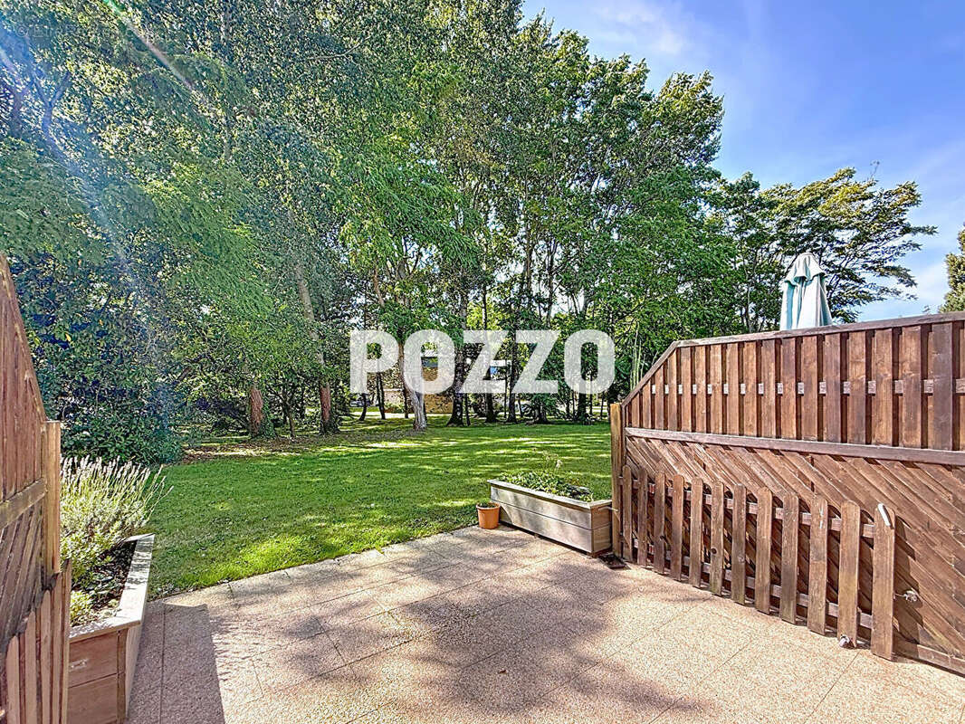 Appartement à SAINT-PAIR-SUR-MER