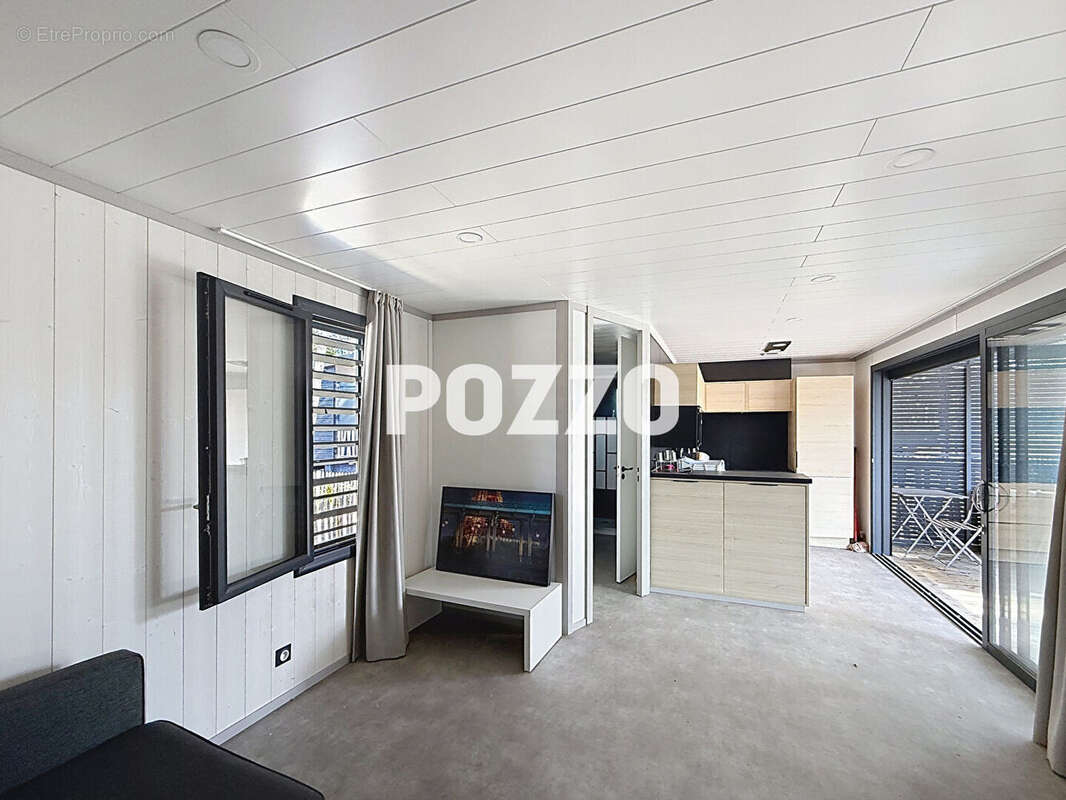 Maison à JULLOUVILLE