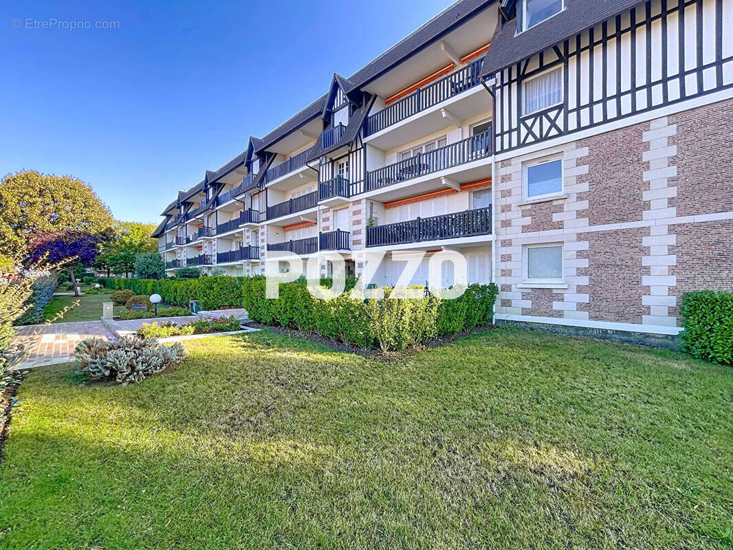 Appartement à TOURGEVILLE