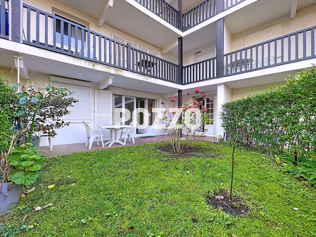 Appartement à TOURGEVILLE