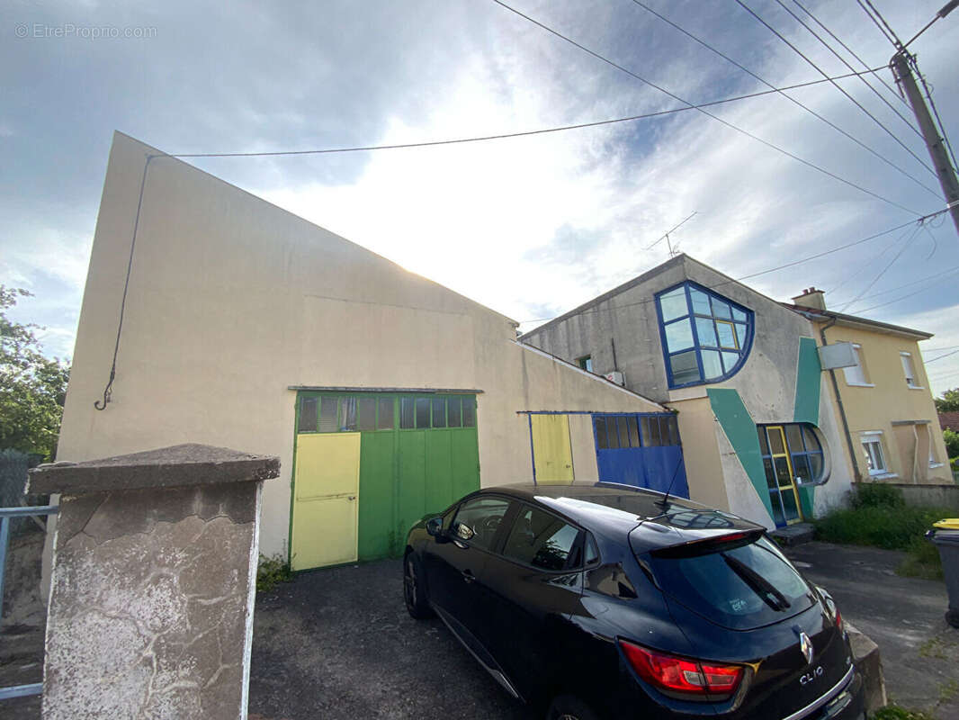 Commerce à LE CREUSOT