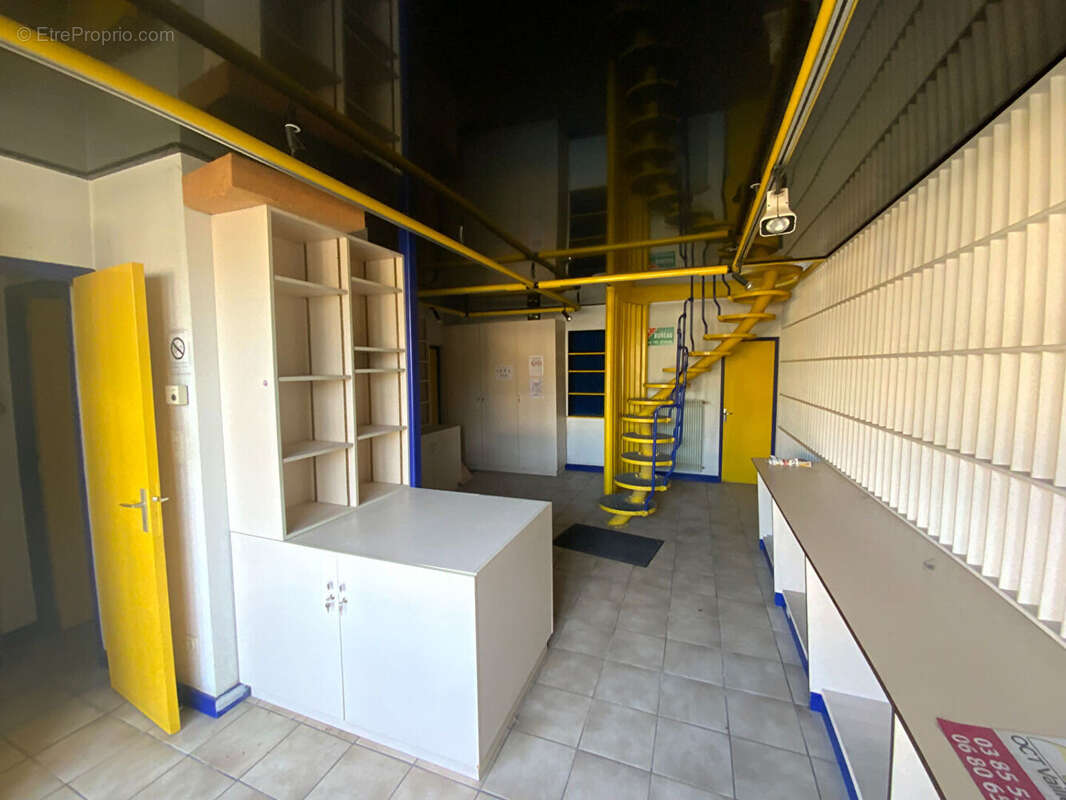 Commerce à LE CREUSOT