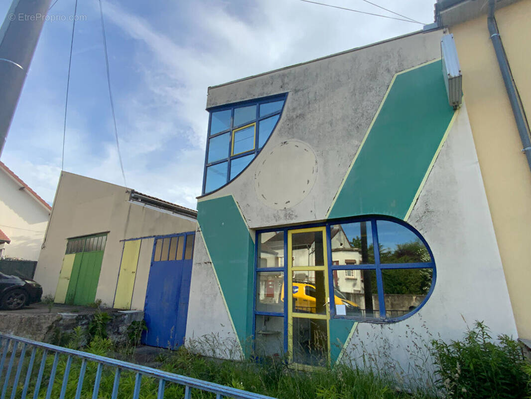 Commerce à LE CREUSOT